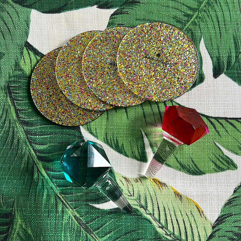 Kate Spade • Bar & Kitchen • Jules Point Wine Stoppers & Sparkle Coasters